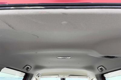 2016 Toyota Sienta - Thumbnail