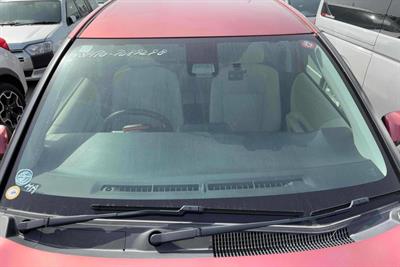 2016 Toyota Sienta - Thumbnail