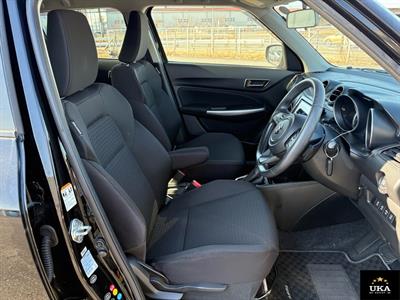 2017 Suzuki Swift - Thumbnail