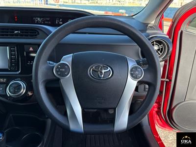 2017 Toyota Aqua - Thumbnail