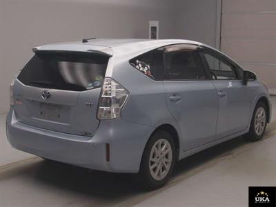 2014 Toyota Prius - Thumbnail