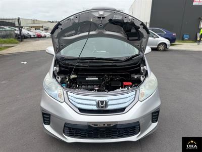 2013 Honda Freed - Thumbnail