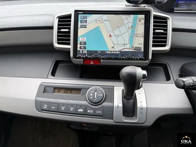2013 Honda Freed - Thumbnail