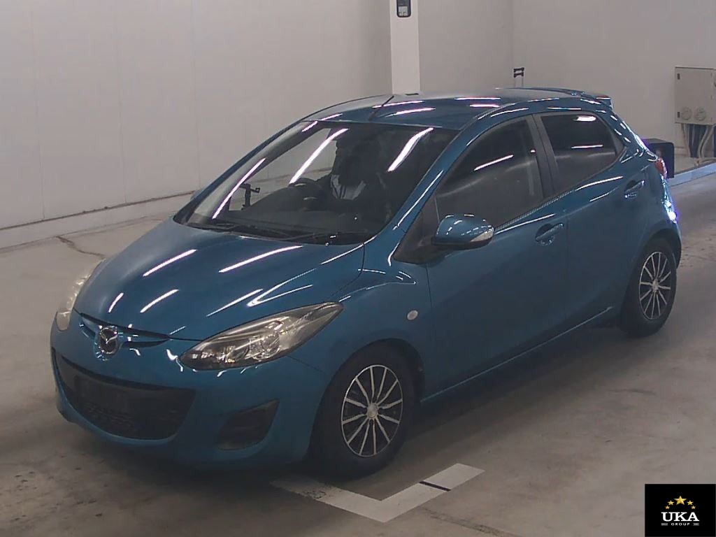 2013 Mazda Demio