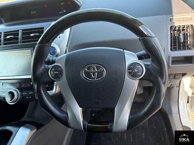 2013 Toyota Prius - Thumbnail