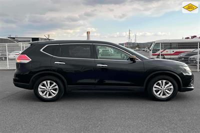 2014 Nissan X-Trail - Thumbnail