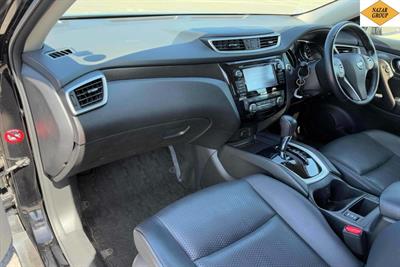 2017 Nissan X-Trail - Thumbnail
