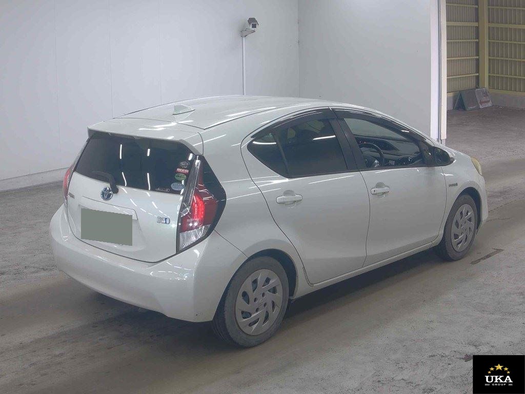 2016 Toyota Aqua