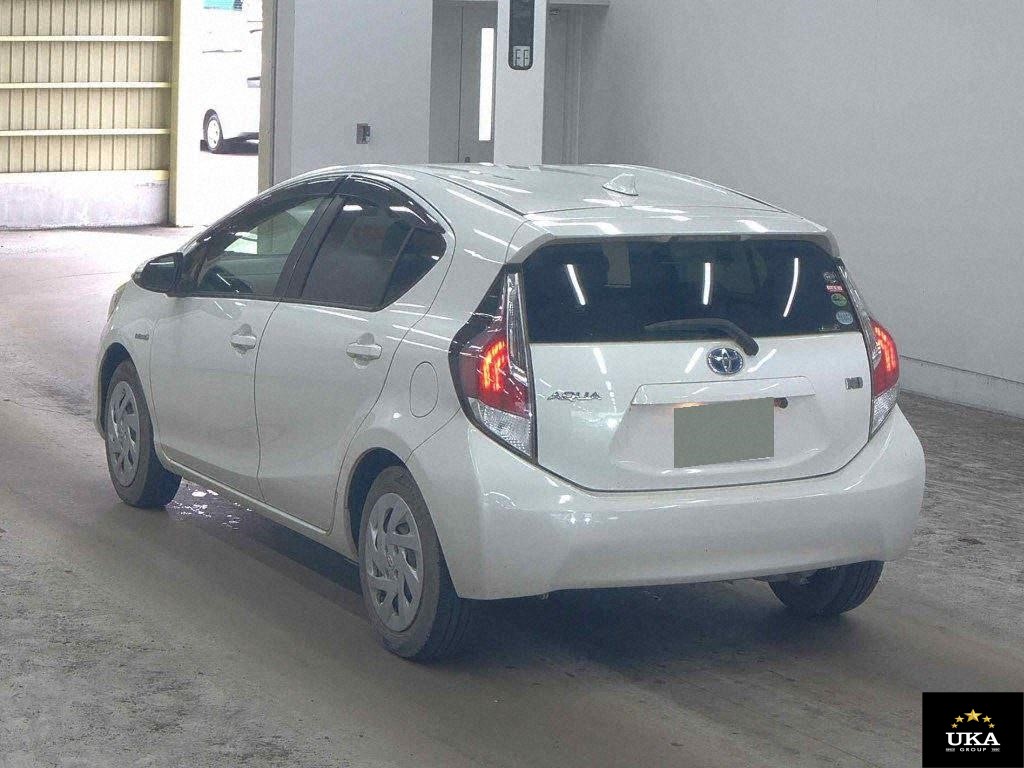 2016 Toyota Aqua