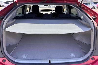 2013 Toyota Prius - Thumbnail