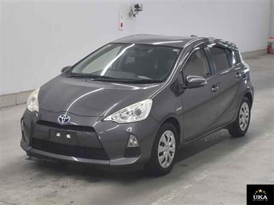 2013 Toyota Aqua - Thumbnail