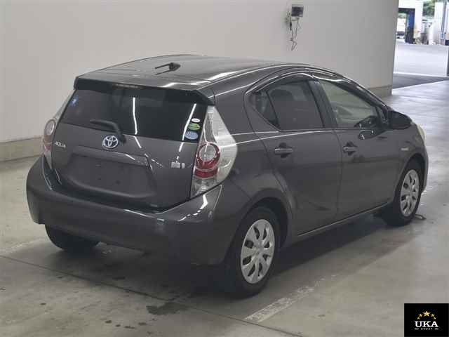 2013 Toyota Aqua