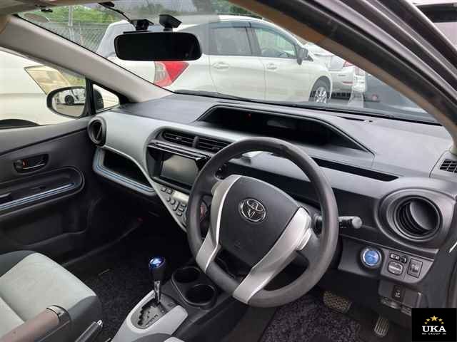 2013 Toyota Aqua