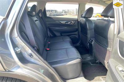 2016 Nissan X-Trail - Thumbnail