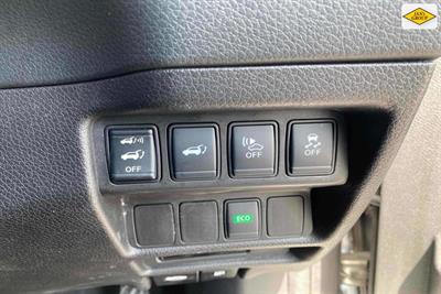 2016 Nissan X-Trail - Thumbnail