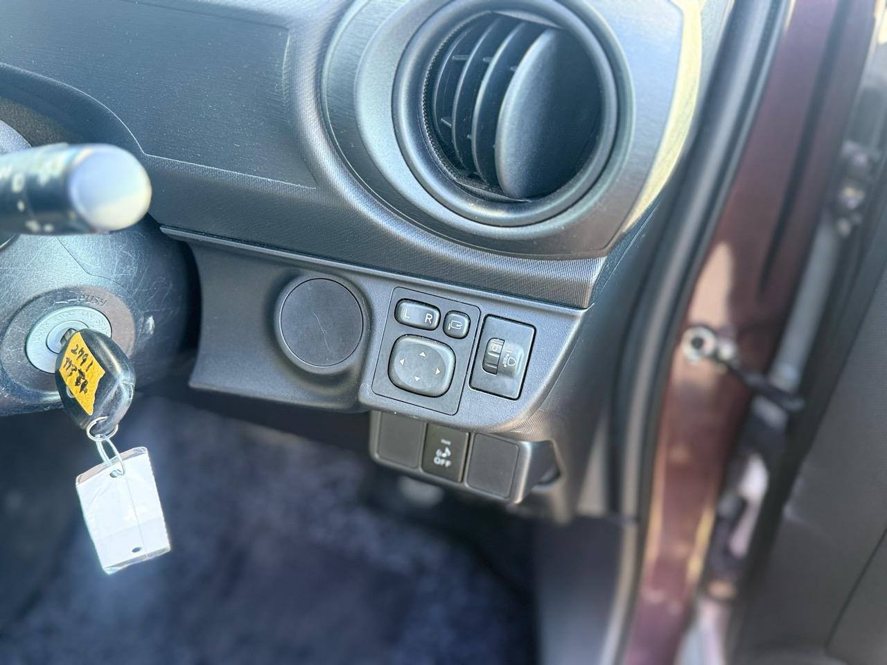 2014 Toyota Aqua