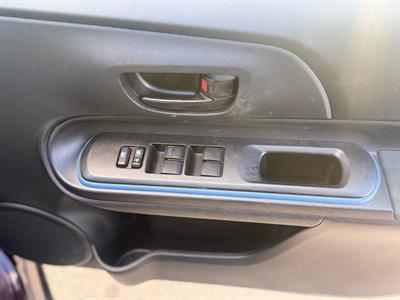 2014 Toyota Aqua - Thumbnail