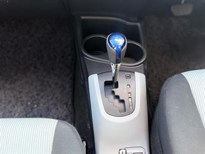 2014 Toyota Aqua - Thumbnail
