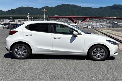 2020 Mazda 2 - Thumbnail
