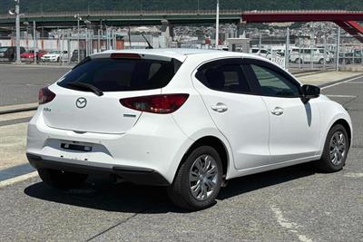 2020 Mazda 2 - Thumbnail