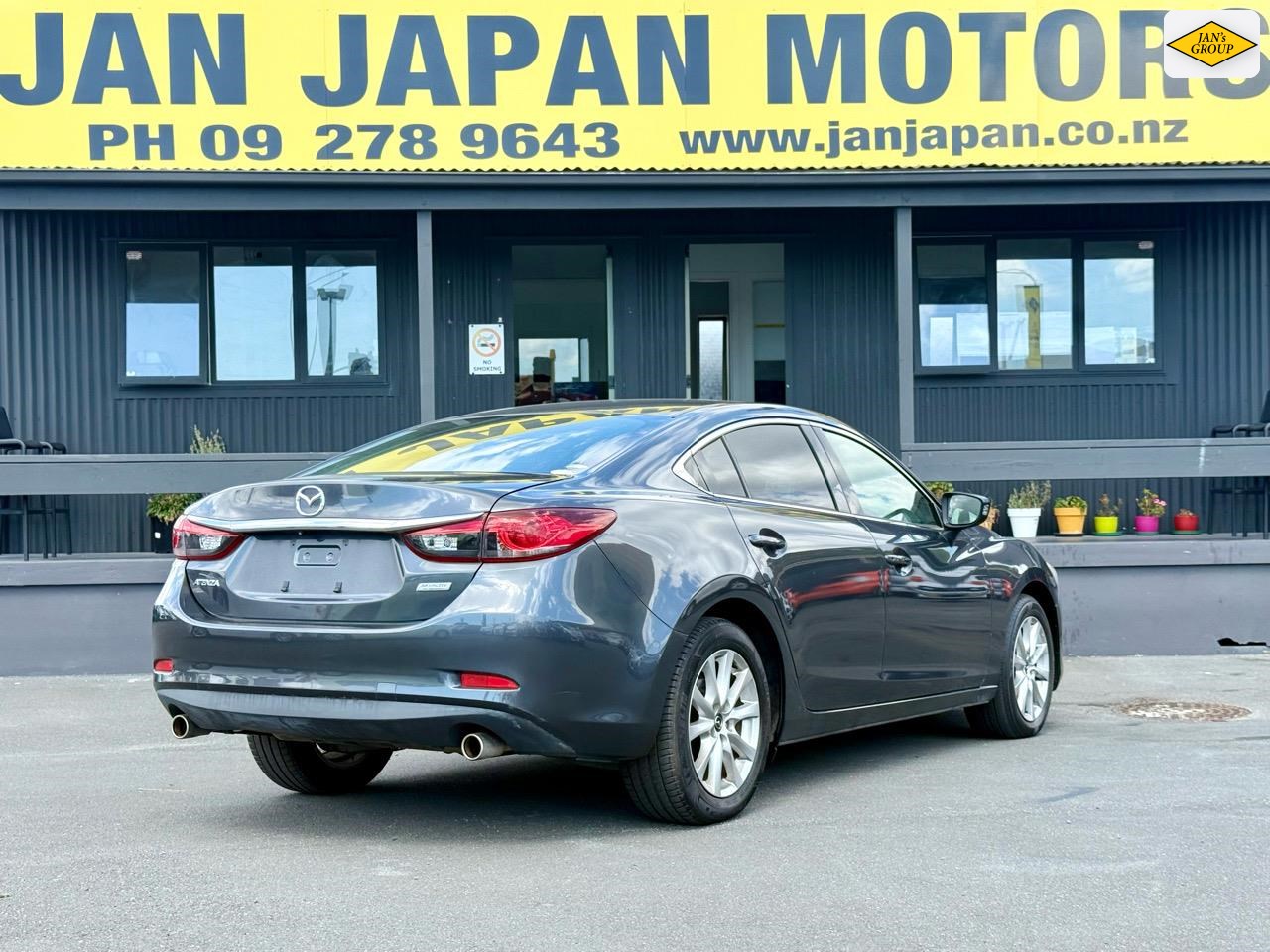 2012 Mazda Atenza