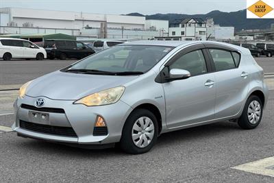 2012 Toyota Aqua - Thumbnail