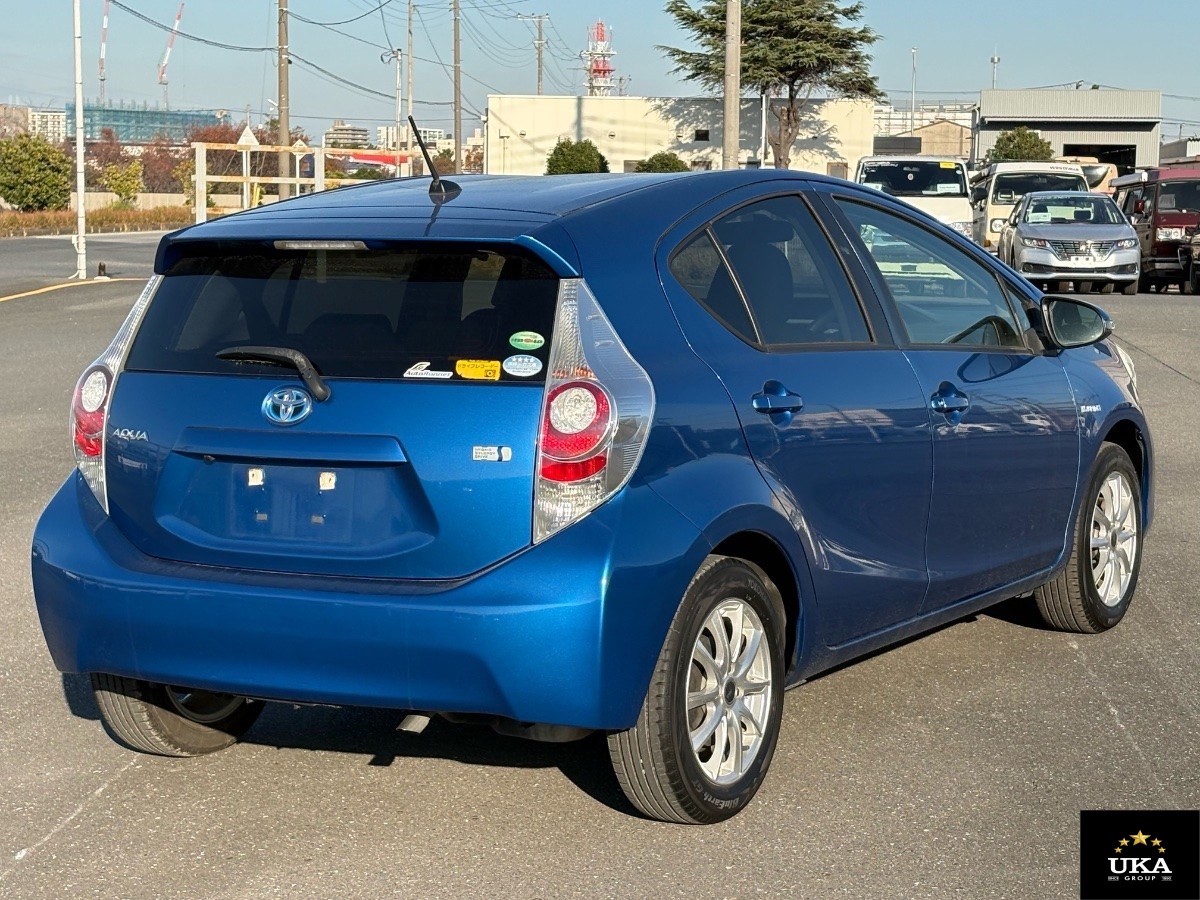 2015 Toyota Aqua