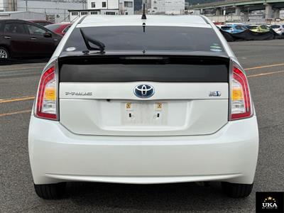 2013 Toyota Prius - Thumbnail