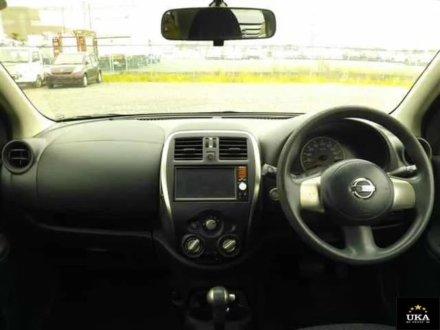 2015 Nissan March