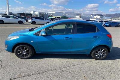 2012 Mazda Demio - Thumbnail