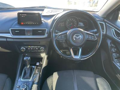 2016 Mazda Axela - Thumbnail