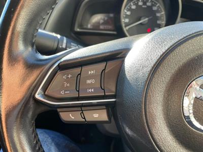 2016 Mazda Axela - Thumbnail