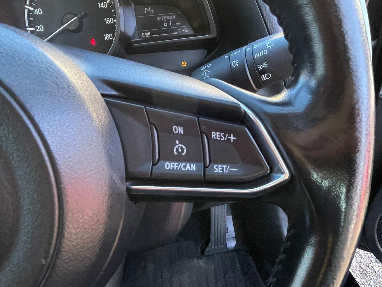 2016 Mazda Axela