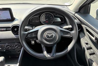 2020 Mazda 2 - Thumbnail
