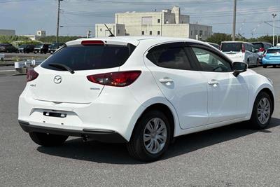 2020 Mazda 2 - Thumbnail