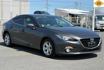 2014 Mazda Axela