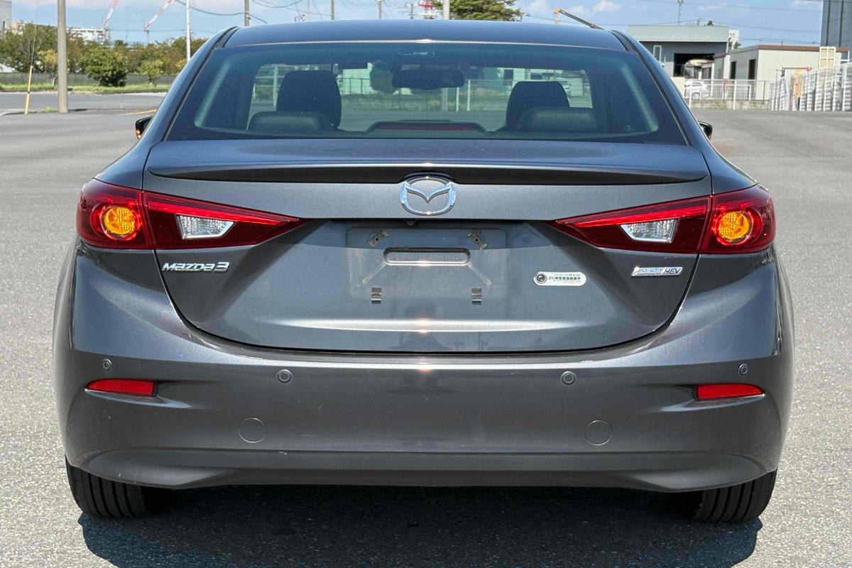 2014 Mazda Axela