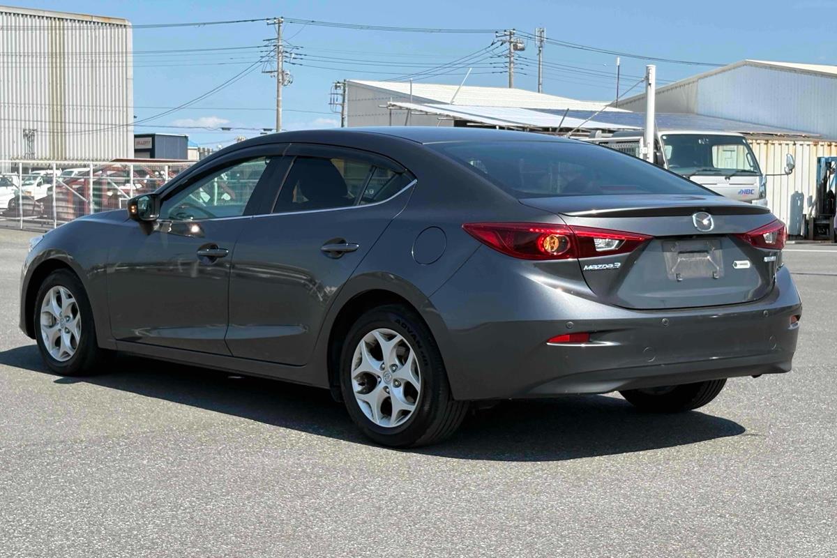 2014 Mazda Axela