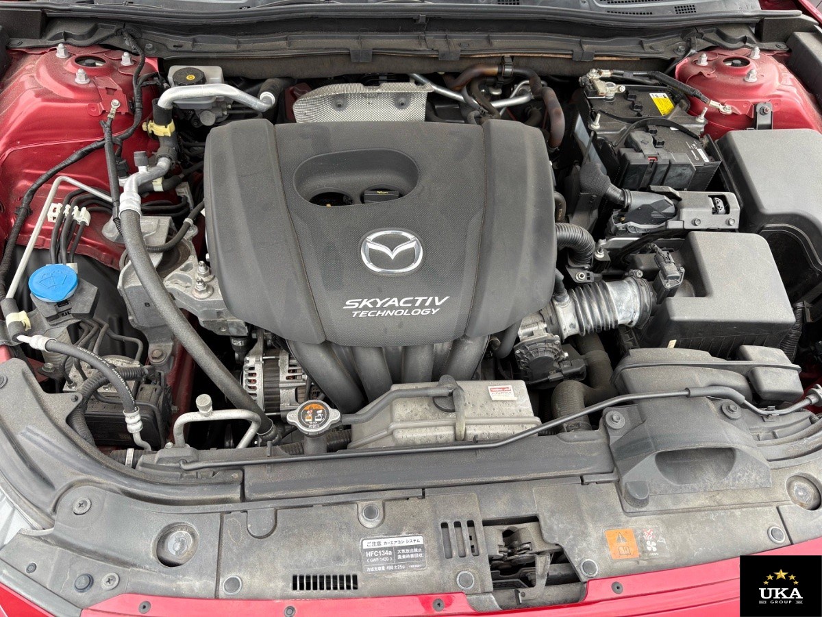 2016 Mazda Axela