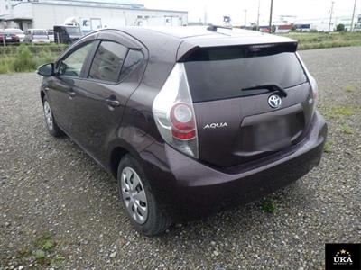 2014 Toyota Aqua - Thumbnail