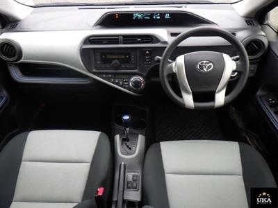2014 Toyota Aqua - Thumbnail