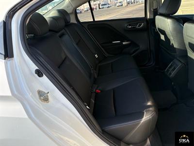 2015 Honda Grace - Thumbnail