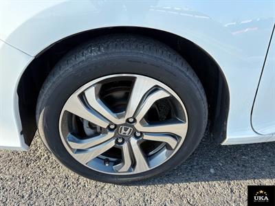 2015 Honda Grace - Thumbnail