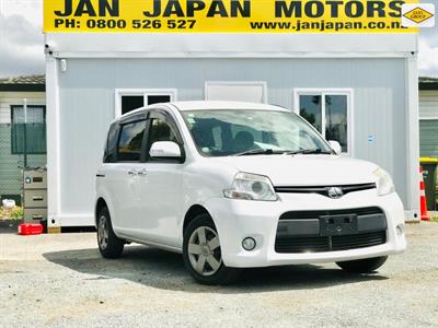 2013 Toyota Sienta