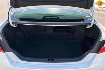 2013 Toyota Camry - Thumbnail