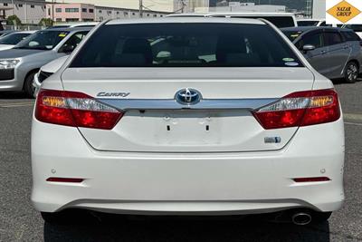 2013 Toyota Camry - Thumbnail