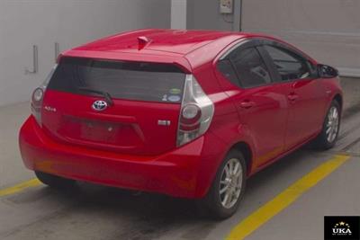 2014 Toyota Aqua - Thumbnail