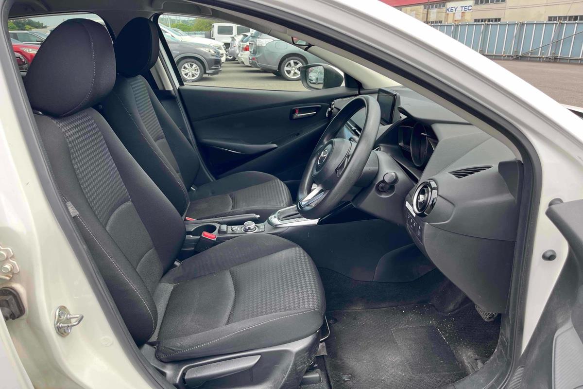2019 Mazda Demio