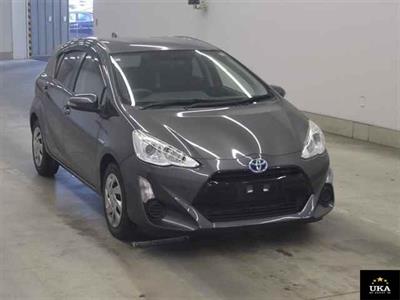 2015 Toyota Aqua - Thumbnail