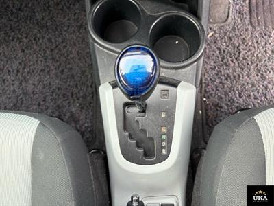 2013 Toyota Aqua - Thumbnail